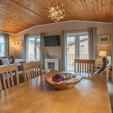 Brightwater Lodge - White Cross Bay